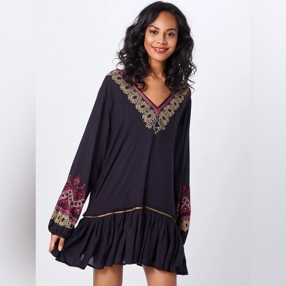 Free People Dresses & Skirts - FREE PEOPLE WILD ONE EMBROIDERED MINI DRESS